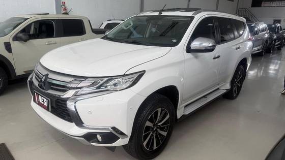 MITSUBISHI PAJERO SPORT 2.4 16V MIVEC TURBO DIESEL HPE AWD AUTOMÁTICO